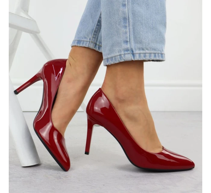 Černé dámské kožené tenisky na podpatku Sergio model 21904571 - LEONE Černé dámské kožené tenisky na podpatku Sergio model 21904571 - LEONE