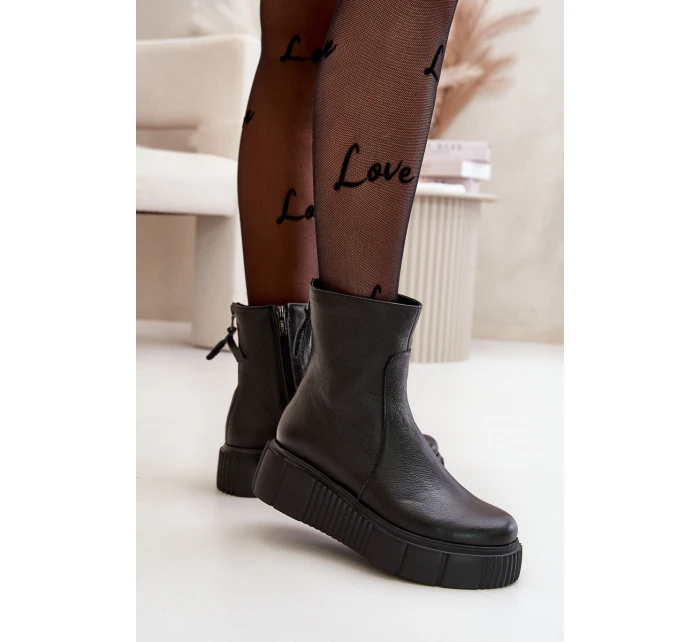 model 21669377 Dámské Kožené Botky Na Platformě Černé - Zazoo model 21669377 Dámské Kožené Botky Na Platformě Černé - Zazoo