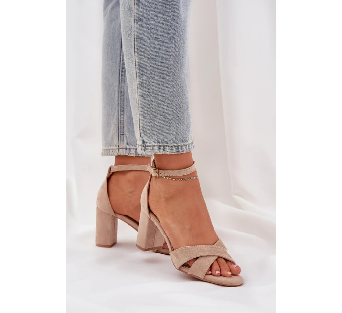 Sandály Na Podpatku Z Eko Semiše Béžové model 21684655 - Boto Sandály Na Podpatku Z Eko Semiše Béžové model 21684655 - Boto