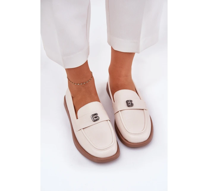 Dámské elegantní mokasíny s ozdobným malým detailem model 21690142 béžové - VINCEZA