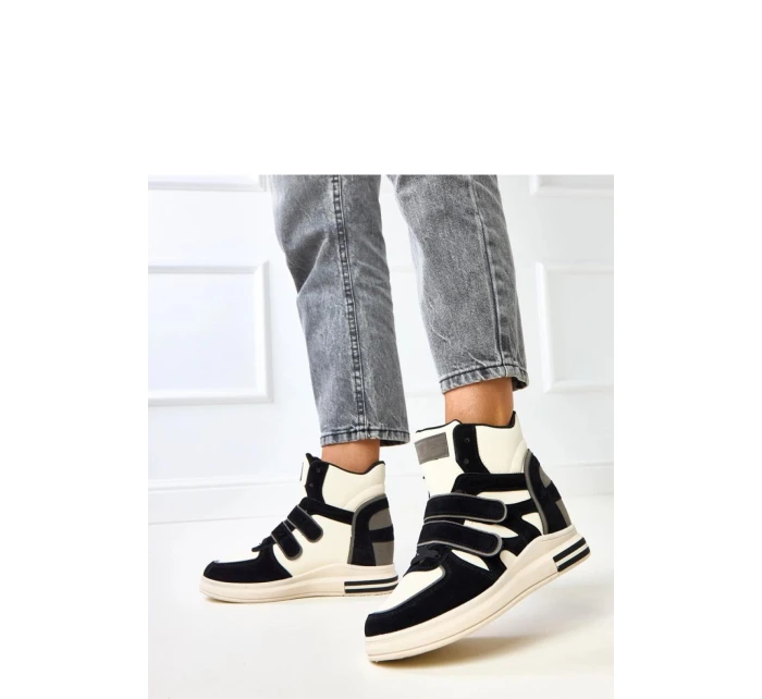 Sportovní obuv  model 217956 Solea