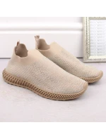 D&A W model 21875116 béžová sportovní nazouvací obuv se zirkony - S.Barski D&A W model 21875116 béžová sportovní nazouvací obuv se zirkony - S.Barski