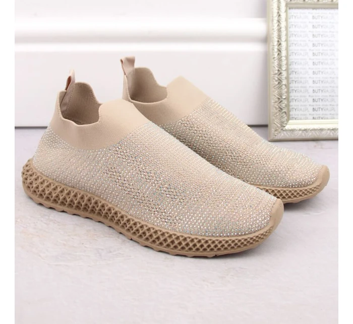 D&A W model 21875116 béžová sportovní nazouvací obuv se zirkony - S.Barski D&A W model 21875116 béžová sportovní nazouvací obuv se zirkony - S.Barski