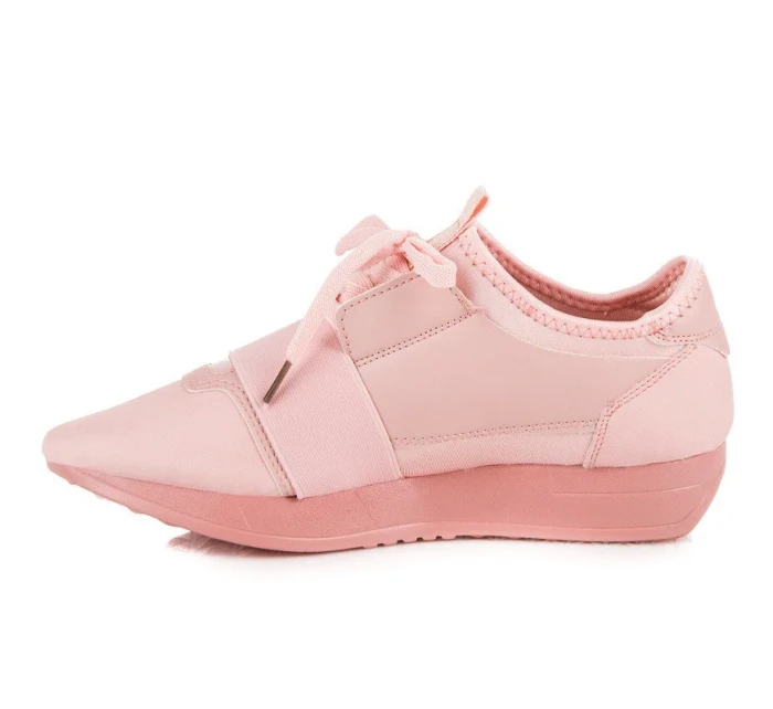 model 5850349 růžové tenisky se šňůrkou - CNB model 5850349 růžové tenisky se šňůrkou - CNB
