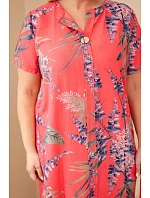 Dámské viskózové šaty Plus Size s krátkým rukávem a výstřihem na knoflíky malinová