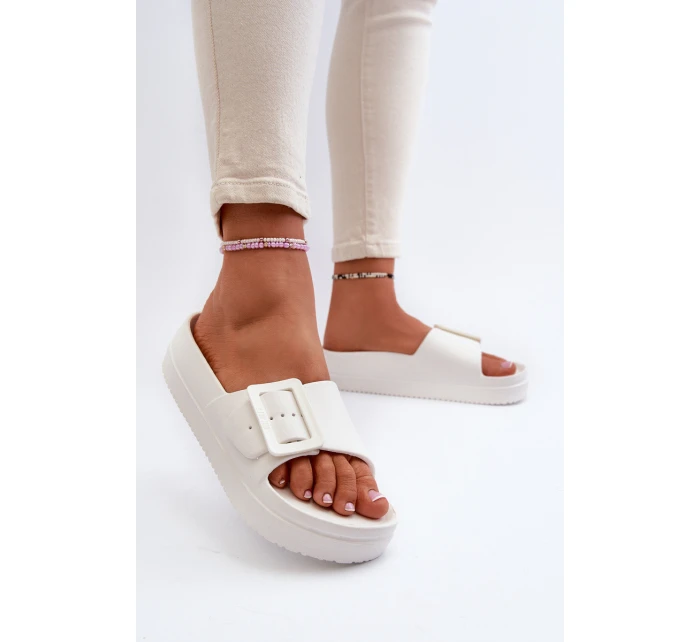 Dámské Pěnové Žabky Na Platformě S Big Star Bílé model 21654884 - Big Star Shoes Dámské Pěnové Žabky Na Platformě S Big Star Bílé model 21654884 - Big Star Shoes