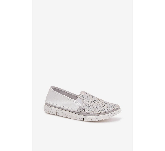 Dámské nazouvací kožené polobotky Maciejka 03512-70 Bílá-Stříbrná