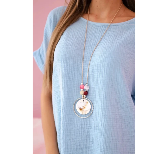 Mušelínová halenka s náhrdelníkem modrý