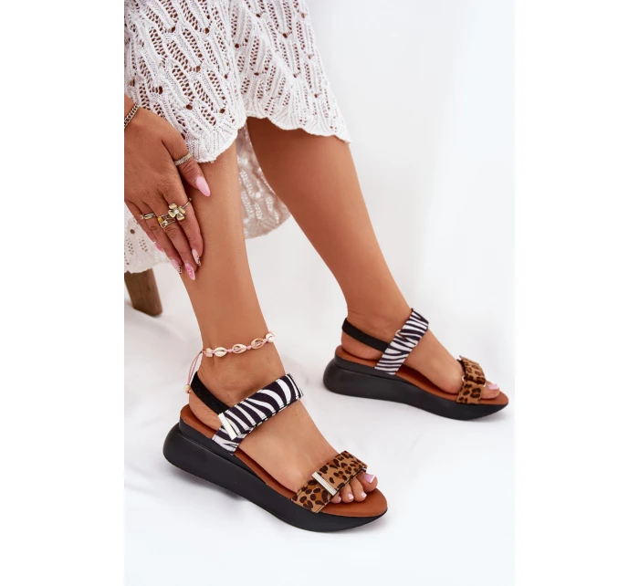 Dámské sandály na platformě a hnědé model 21698928 - Boto Dámské sandály na platformě a hnědé model 21698928 - Boto