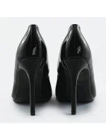 Černé lakované lodičky s ozdobnou přezkou model 17349548 - SWEET SHOES