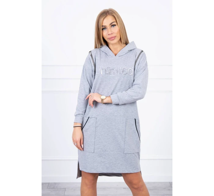 Neomezené šedé šaty Neomezené šedé šaty
