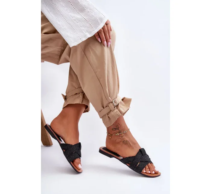 Dámské materiálové sandály černé Aversa