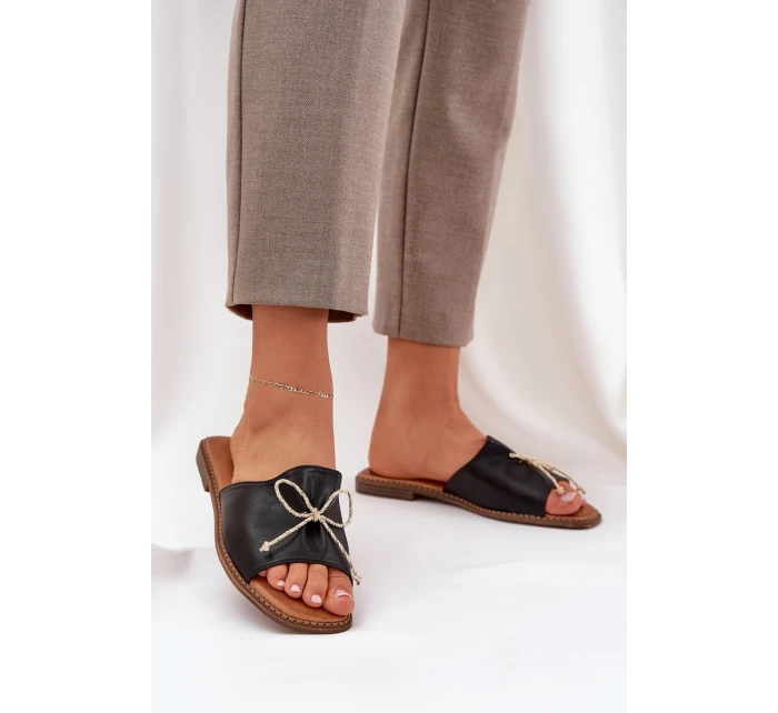 Sandály Na Ploché Podešvi S Mašlí Černé model 21684361 - Boto Sandály Na Ploché Podešvi S Mašlí Černé model 21684361 - Boto