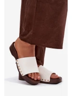 Dámské nazouváky s přezkami bílé Terissa Dámské nazouváky s přezkami bílé Terissa