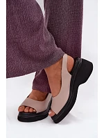 Kožené sandály na platformě Vinceza Béžové