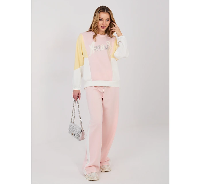Spodnie dresowe IT DR model 22067084 jasny różowy - FPrice Spodnie dresowe IT DR model 22067084 jasny różowy - FPrice