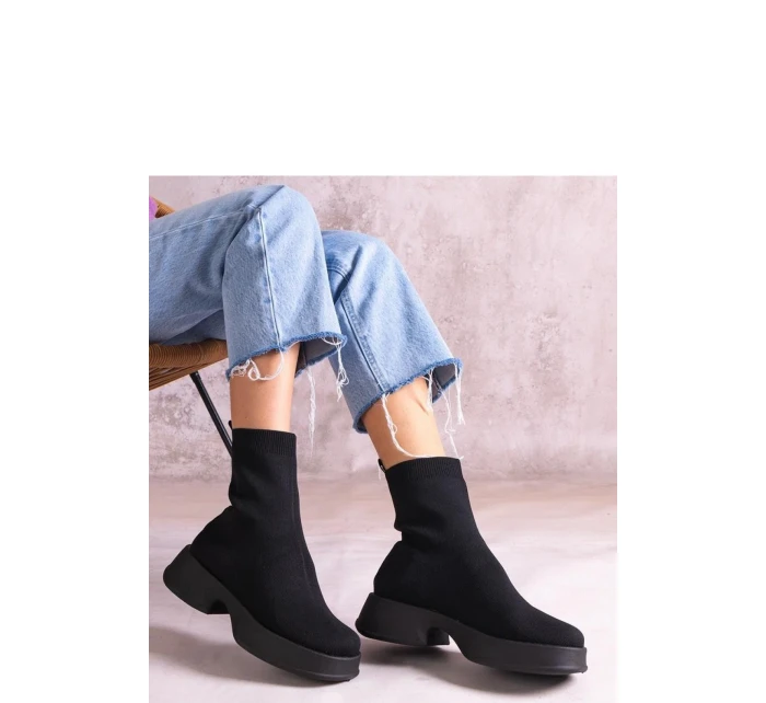 Boty model 206425 Solea Boty model 206425 Solea