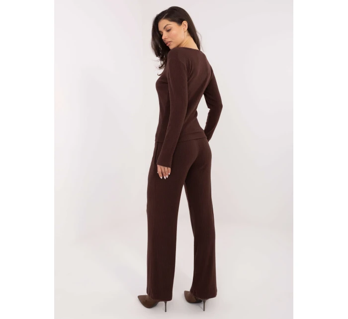 Sweter SM SW model 21771760 ciemny brązowy - FPrice Sweter SM SW model 21771760 ciemny brązowy - FPrice