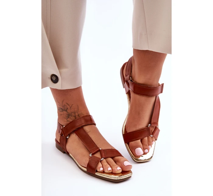 Ploché Dámské Sandály Na Zip Camel model 21627419 - Boto Ploché Dámské Sandály Na Zip Camel model 21627419 - Boto