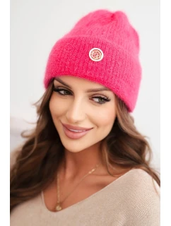Dámská zimní čepice huňatá s ozdobným knoflíkem růžová neon