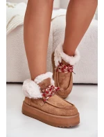 Nízké Dámské Sněhule Na Platformě S Kožíškem Camel model 21679266 - Boto Nízké Dámské Sněhule Na Platformě S Kožíškem Camel model 21679266 - Boto