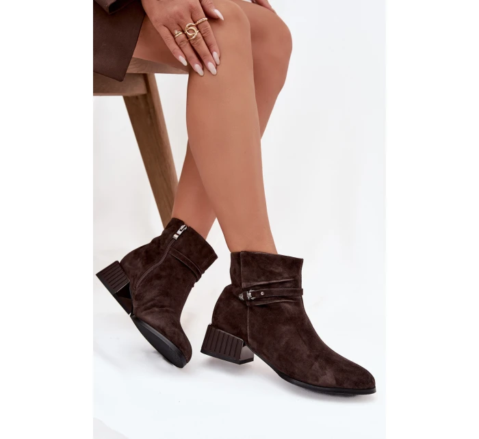 Dámské boty z přírodního semiše na klínu zateplené model 21715526 čokoládové - D&A