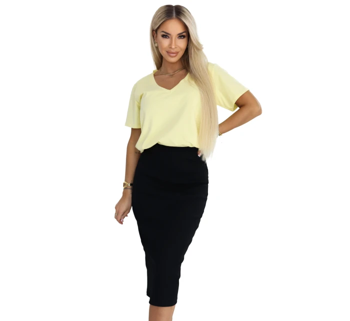 667-1 Přiléhavá pruhovaná midi sukně s vysokým pasem - černá 667-1 Přiléhavá pruhovaná midi sukně s vysokým pasem - černá