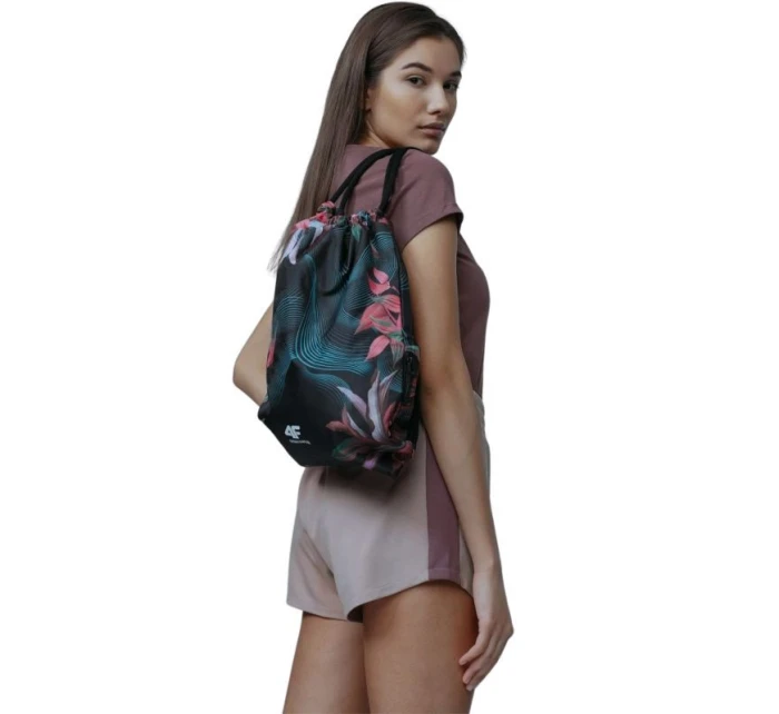 Dámské šortky W H4L21 model 16041238 56S - 4F Dámské šortky W H4L21 model 16041238 56S - 4F