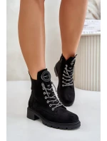 Zateplené boty s ozdobným šněrováním Vinceza Černé Zateplené boty s ozdobným šněrováním Vinceza Černé