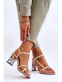 lakované sandály na ozdobném podpatku D&A CR-232 Béžove