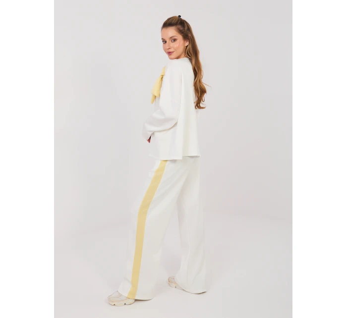 Sada IT KMPL 22220.69 ecru Sada IT KMPL 22220.69 ecru