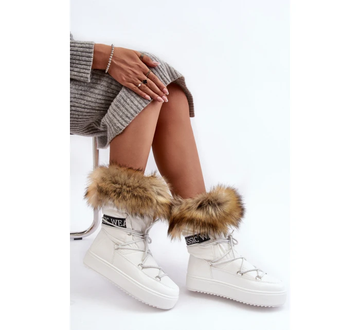 Dámské šněrovací boty bílé model 21635480 - Boto Dámské šněrovací boty bílé model 21635480 - Boto