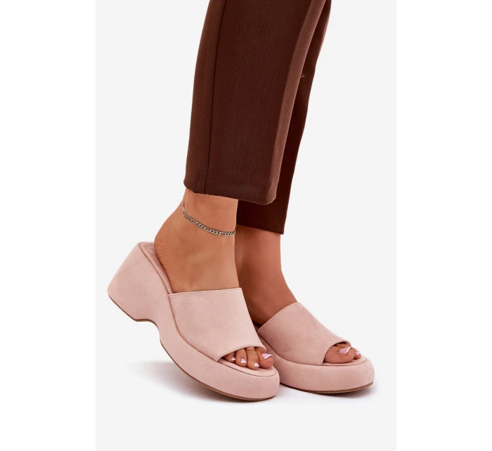 Eko Velurové Pantofle Dámské Na Platformě A Růžové model 21687974 - Boto