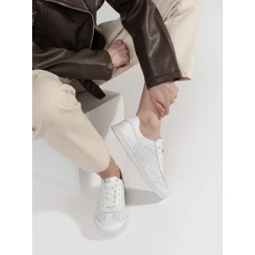 Krásné bílé  tenisky dámské bez podpatku