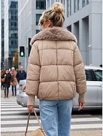 Dámská zimní prošívaná bunda s kožešinou, béžová, FashionStreet TY5816 Dámská zimní prošívaná bunda s kožešinou, béžová, FashionStreet TY5816