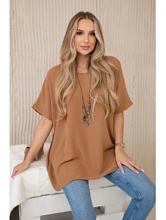 Oversized halenka s přívěskem Velbloud