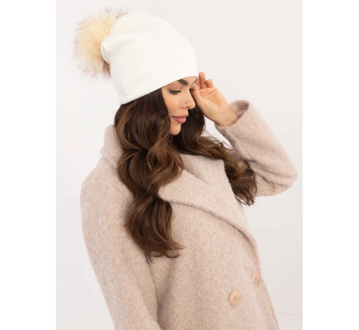 Čepice JK CZ 14.72 ecru Čepice JK CZ 14.72 ecru