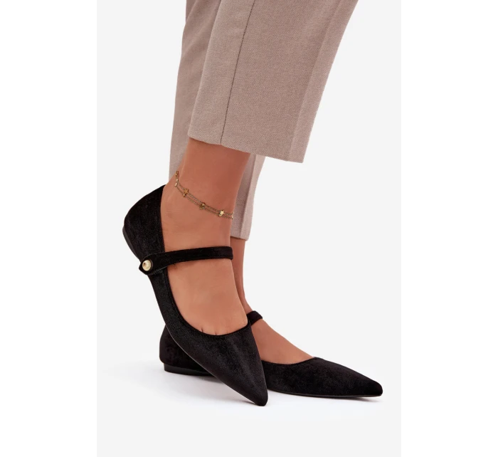 Dámské sametové baleríny s páskem a zlatým detailem model 21834646 – černé - Kesi