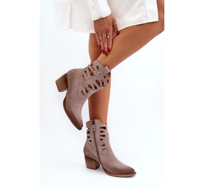 Kožené boty s výstřihy Maciejka 06412-04 Beige Kožené boty s výstřihy Maciejka 06412-04 Beige