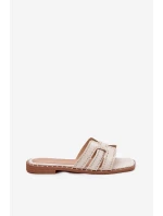 Zdobené pantofle na plochém podpatku béžové model 21699494 - Boto Zdobené pantofle na plochém podpatku béžové model 21699494 - Boto