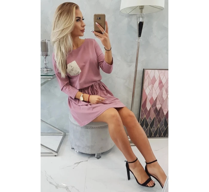 Šaty s flitrovou kapsou tmavě růžové Šaty s flitrovou kapsou tmavě růžové