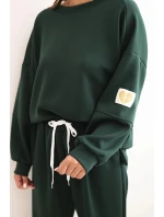 Dámský set máslový s volnou mikinou a kalhotami s nápisem LOVE tmavě zelený