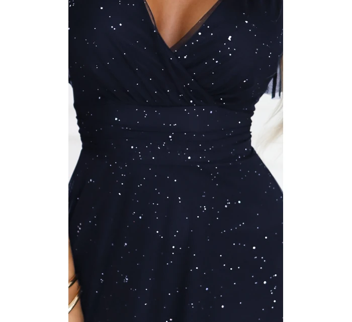 dlouhé lesklé šaty s výstřihem a krátkými rukávy tmavě modré model 21777396 - numoco basic dlouhé lesklé šaty s výstřihem a krátkými rukávy tmavě modré model 21777396 - numoco basic