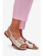 Dámské sandály na plochém podpatku s ozdobným detailem model 21696695 zlaté - S.Barski