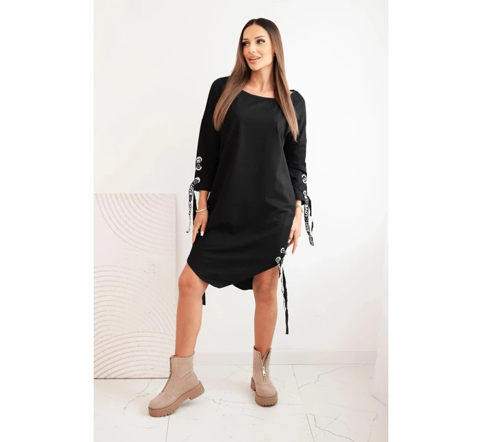 Dámská asymetrická šaty s ozdobnými model 21413453 a rukávem 3/4 modrá - K-Fashion