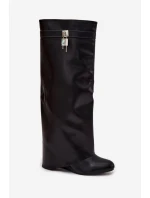 Dámské kozačky na platformě s páskem a stříbrným detailem Eko kůže Černé Korivelle