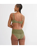 AMOURETTE - Minimizer podprsenka — zmenšující efekt o jeden košíček Triumph AMOURETTE - Minimizer podprsenka — zmenšující efekt o jeden košíček Triumph