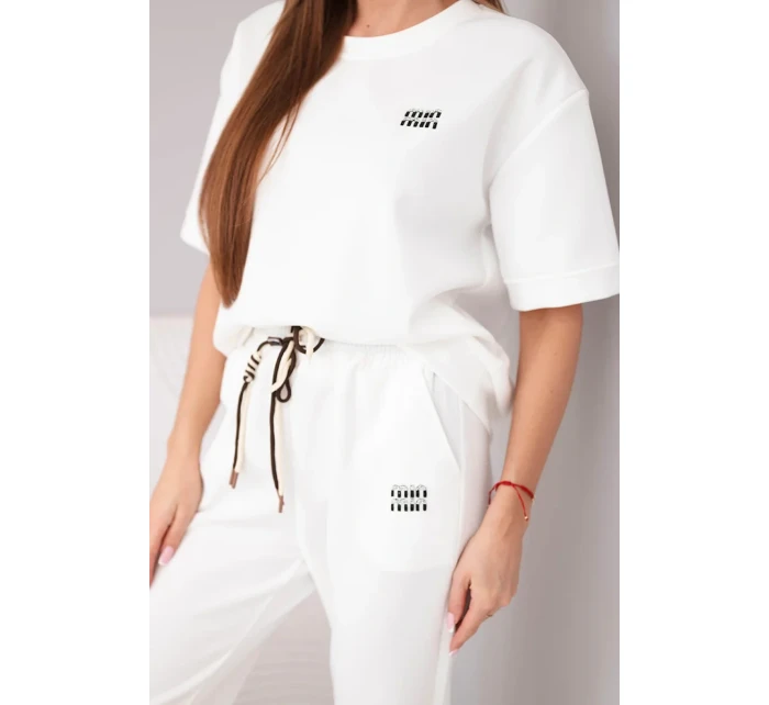 Dámský komplet viskózový, máslo, s krátkým rukávem a kalhotami s ohrnutou nohavicí ecru