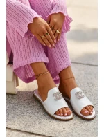 Elegantní dámské lesklé pantofle s ozdobou S.Barski Stříbrná Elegantní dámské lesklé pantofle s ozdobou S.Barski Stříbrná