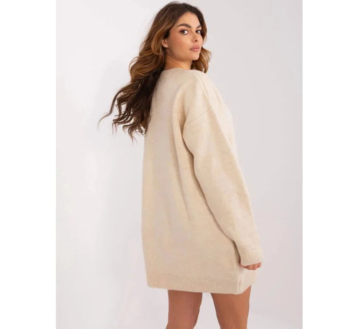 Světle béžové svetříkové oversize šaty Rue Paris (0568) Světle béžové svetříkové oversize šaty Rue Paris (0568)